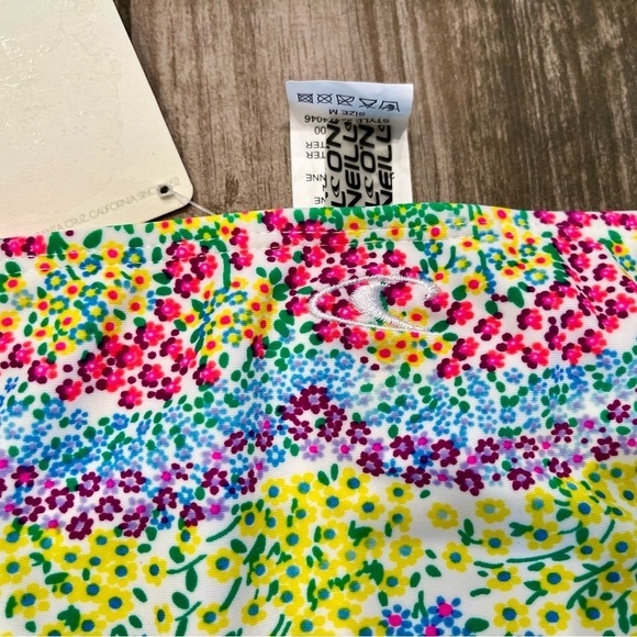 O’Neill NWT Heat Wave bikini Triangle Padded Top Regular Bottoms Size Medium - Picture 7 of 8